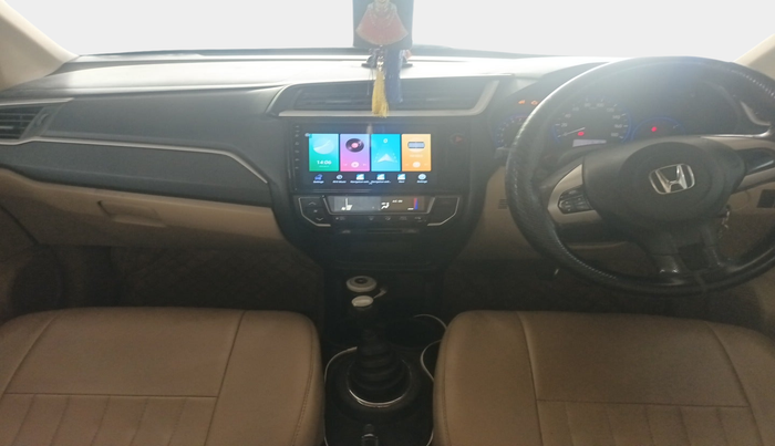 2016 Honda Amaze 1.2L I-VTEC S, Petrol, Manual, 1,20,224 km, interior