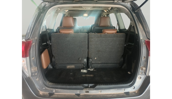 2016 Toyota Innova Crysta 2.8 ZX AT 7 STR, Diesel, Automatic, 2,08,898 km, exterior