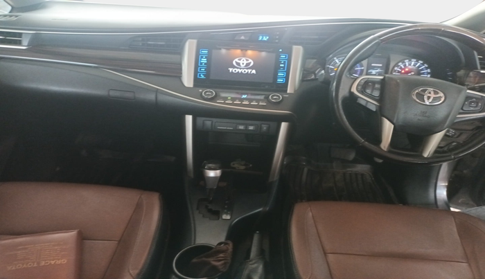 2016 Toyota Innova Crysta 2.8 ZX AT 7 STR, Diesel, Automatic, 2,08,898 km, interior