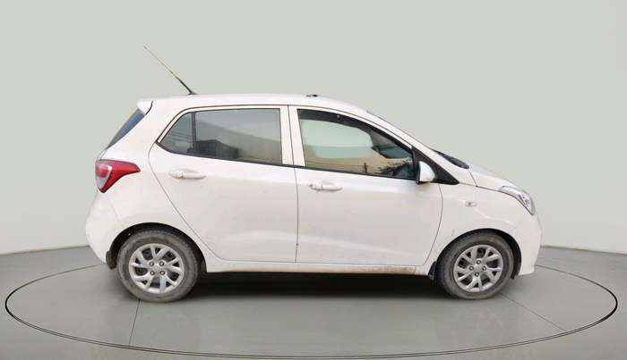 2017 Hyundai Grand i10 SPORTZ U2 1.2 CRDI, Diesel, Manual, 87,204 km, exterior