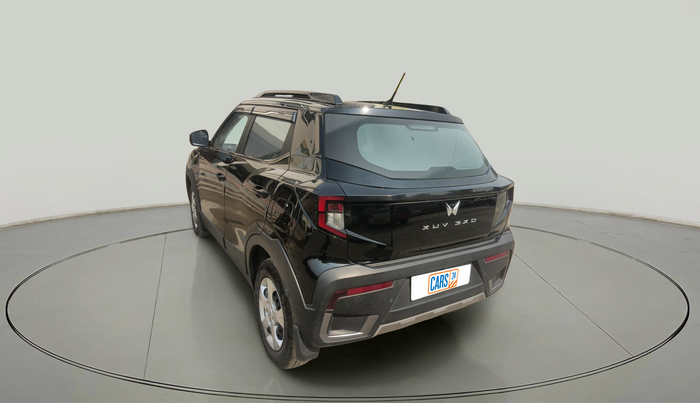 2024 Mahindra XUV 3XO MX3 1.2 L TCMPFi, Petrol, Manual, 11,381 km, exterior