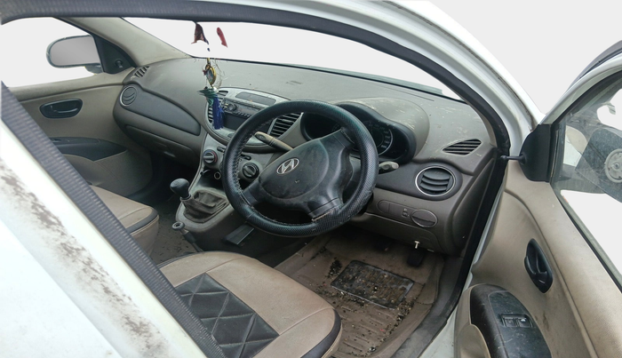 2011 Hyundai i10 ERA 1.1, Petrol, Manual, 1,00,070 km, interior