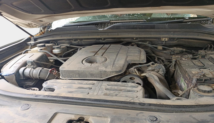 2018 Mahindra ALTURAS G4 4WD AT, Diesel, Automatic, 1,91,952 km, exterior