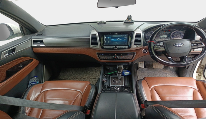 2018 Mahindra ALTURAS G4 4WD AT, Diesel, Automatic, 1,91,952 km, interior