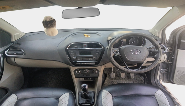 2018 Tata Tiago XZ PETROL, Petrol, Manual, 1,12,568 km, interior