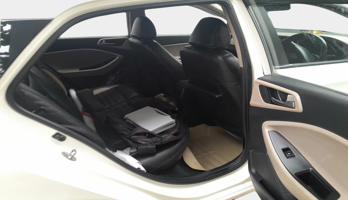 2017 Hyundai Elite i20 SPORTZ 1.4 CRDI, Diesel, Manual, 87,448 km, interior