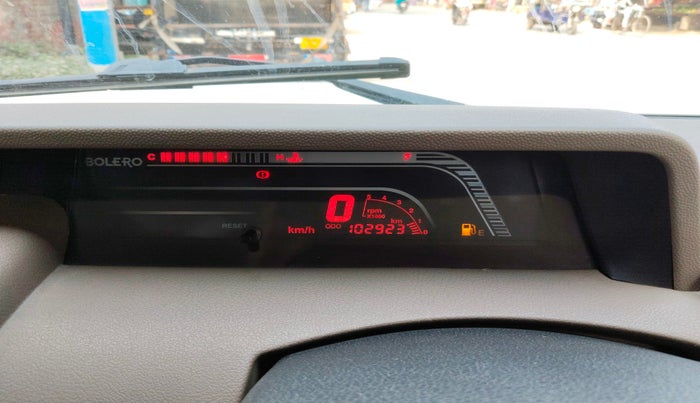 2022 Mahindra Bolero B6, Diesel, Manual, 1,02,923 km, interior