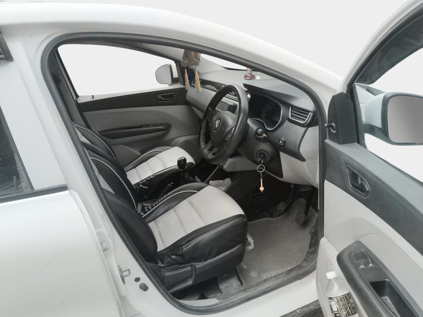 2019 Renault TRIBER RXL MT, Petrol, Manual, 1,80,000 km, interior