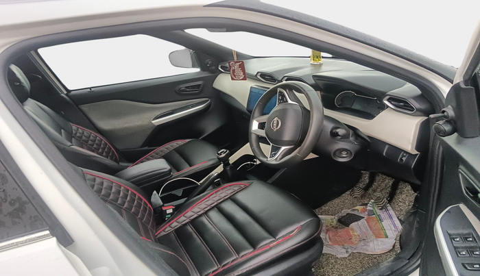 2022 Nissan MAGNITE XE, Petrol, Manual, 41,000 km, interior
