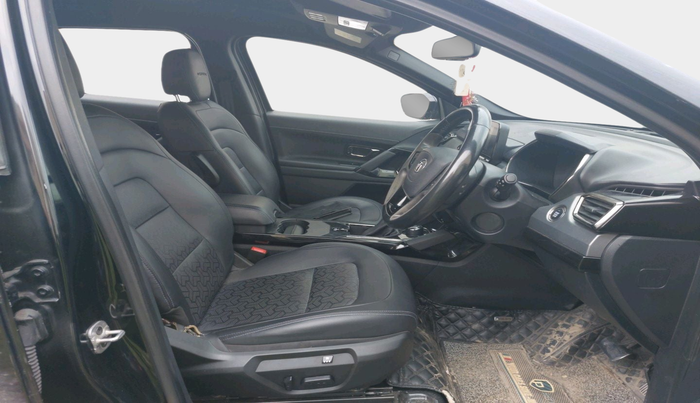 2022 Tata Safari XZA PLUS DARK EDITION, Diesel, Automatic, 48,966 km, interior