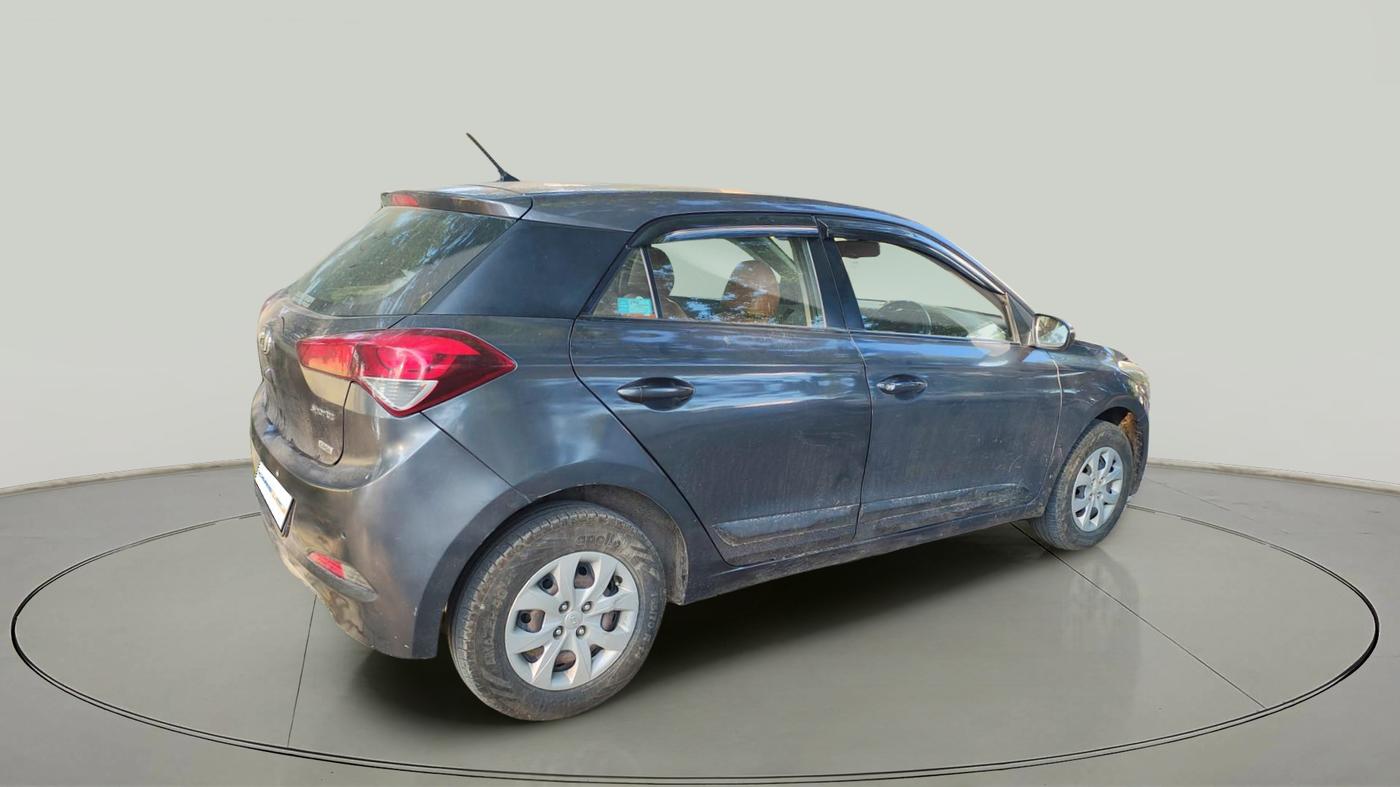 2015 Hyundai Elite i20 SPORTZ 1.4 CRDI, Diesel, Manual, 1,04,553 km, exterior