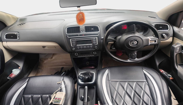 2013 Volkswagen Polo HIGHLINE DIESEL, Diesel, Manual, 27,996 km, interior