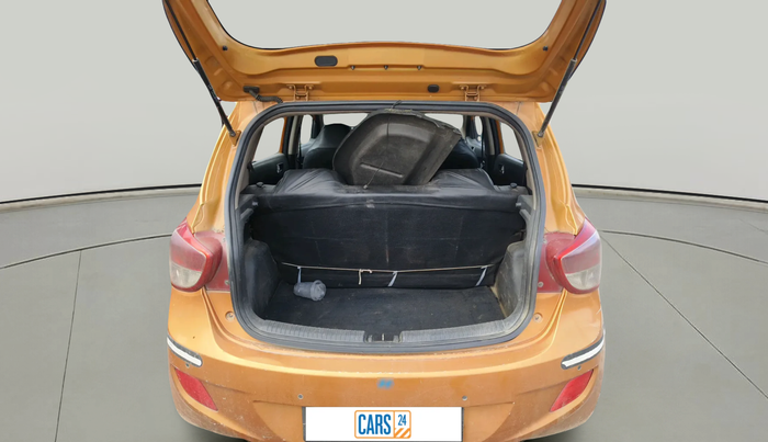 2013 Hyundai Grand i10 SPORTZ 1.1 CRDI, Diesel, Manual, 2,14,314 km, exterior