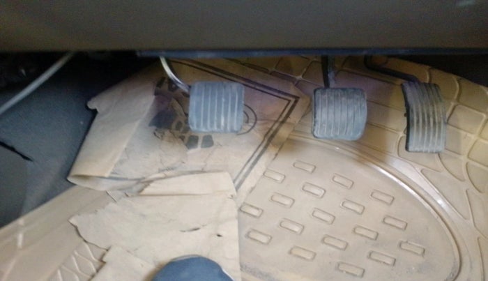 2013 Hyundai i10 MAGNA 1.2, Petrol, Manual, 1,08,974 km, interior