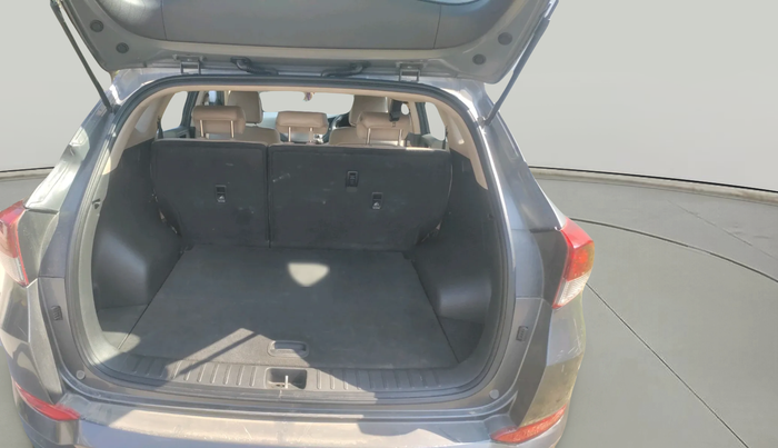 2018 Hyundai Tucson 2WD AT GL DIESEL
, Diesel, Automatic, 71,855 km, exterior