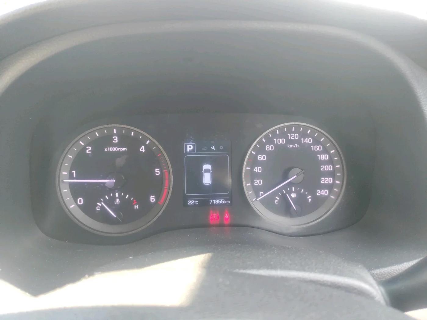 2018 Hyundai Tucson 2WD AT GL DIESEL
, Diesel, Automatic, 71,855 km, interior