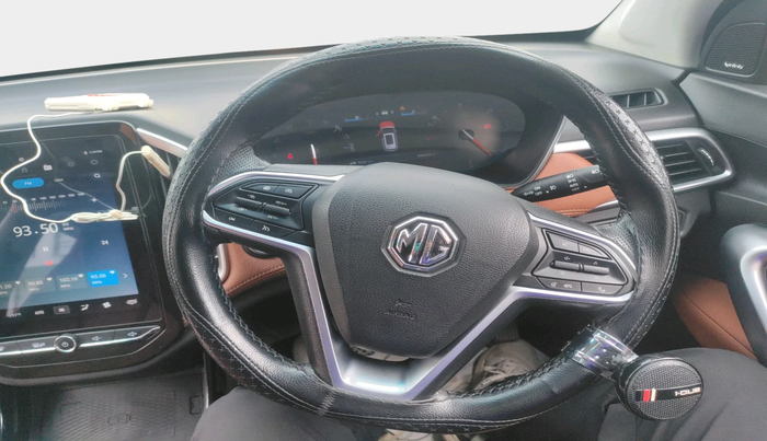 2022 MG HECTOR PLUS SHARP 2.0 DIESEL TURBO MT 6-STR, Diesel, Manual, 28,534 km, interior