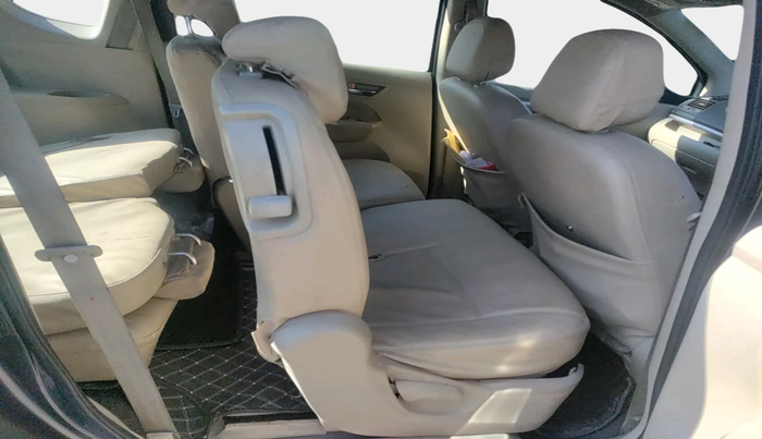 2017 Maruti Ertiga VDI SHVS, Diesel, Manual, 1,12,580 km, interior
