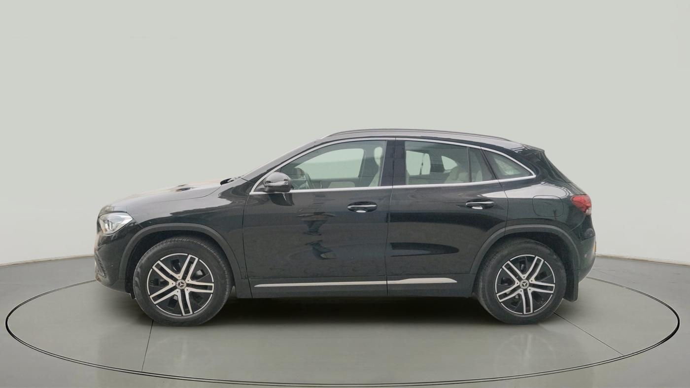 2023 Mercedes Benz GLA Class 200, Petrol, Automatic, 12,430 km, exterior