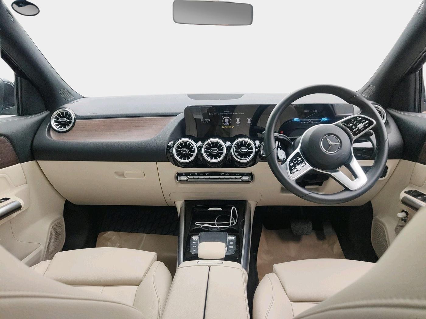 2023 Mercedes Benz GLA Class 200, Petrol, Automatic, 12,430 km, interior
