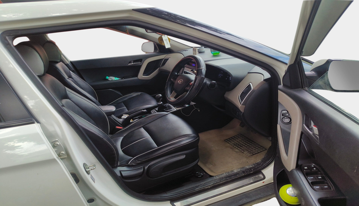 2017 Hyundai Creta SX PLUS 1.6 PETROL, Petrol, Manual, 58,239 km, interior