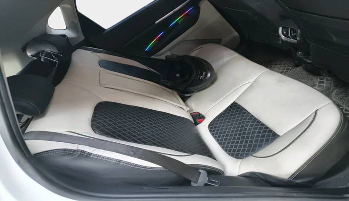 2022 KIA SONET HTX ANNIVERSARY EDITION 1.5, Diesel, Manual, 60,287 km, interior