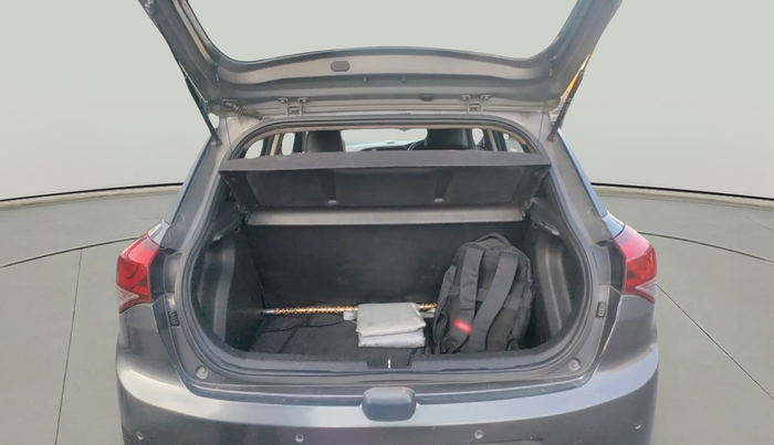 2015 Hyundai Elite i20 SPORTZ 1.2, Petrol, Manual, 2,31,957 km, exterior