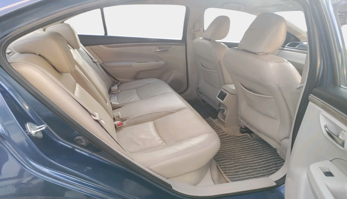 2018 Maruti Ciaz ALPHA  AT 1.5 SHVS PETROL, Petrol, Automatic, 31,630 km, interior
