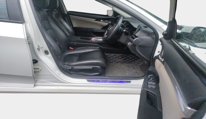 2019 Honda Civic 1.8L I-VTEC V CVT, Petrol, Automatic, 68,467 km, interior