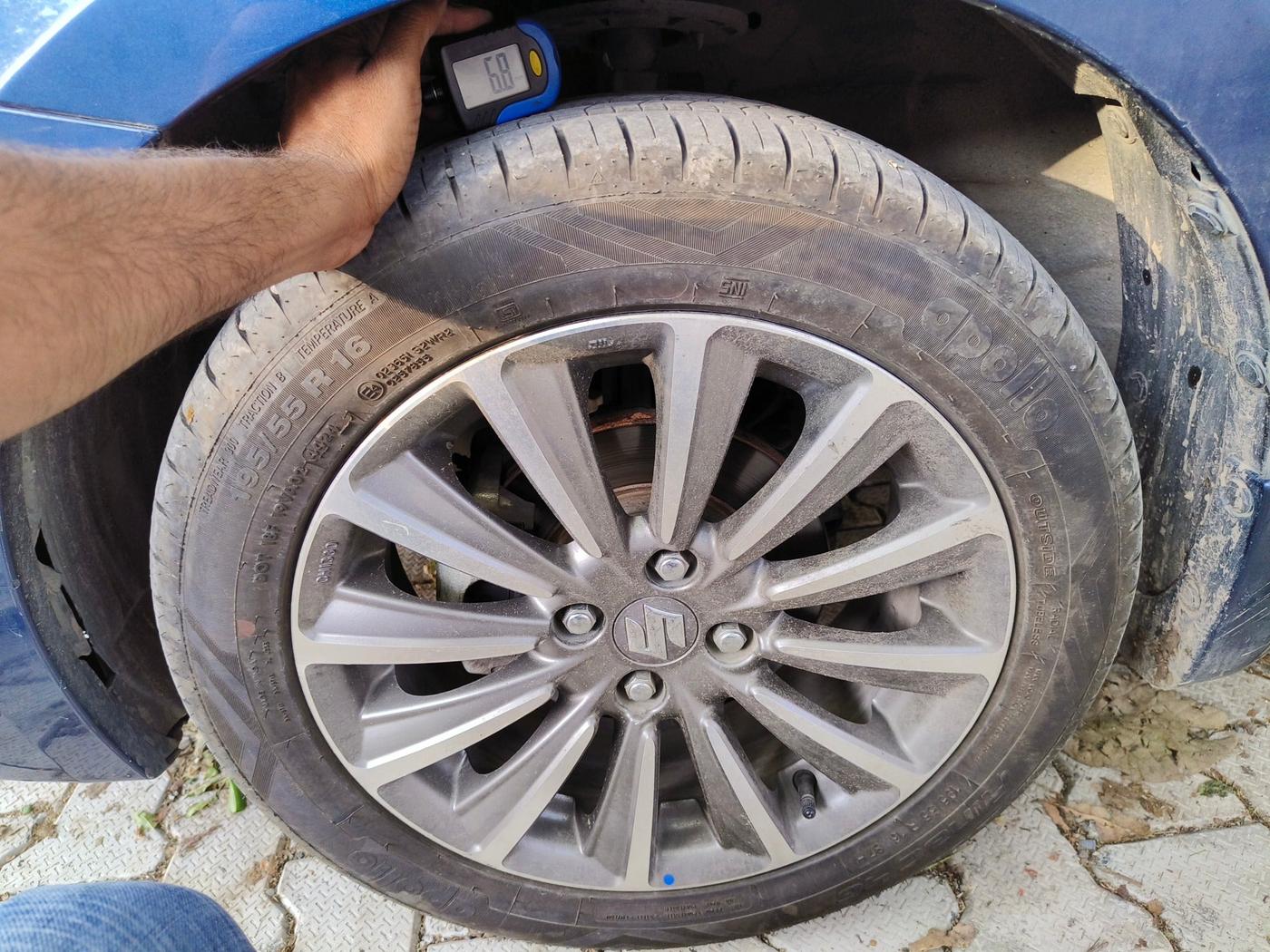 2019 Maruti Ciaz ALPHA 1.5 SHVS PETROL, Petrol, Manual, 1,05,327 km, tyre
