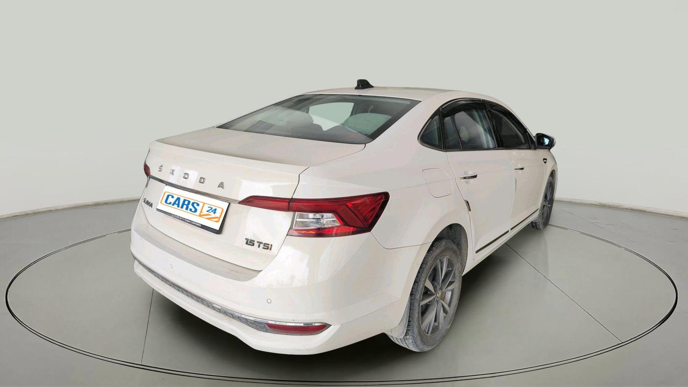 2024 Skoda SLAVIA STYLE 1.0L TSI MT, Petrol, Manual, 54,268 km, exterior