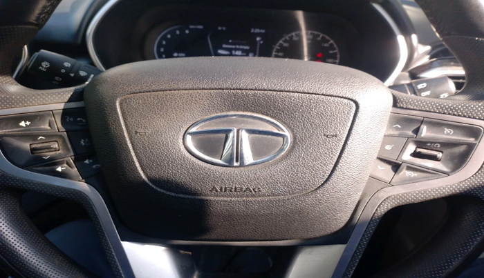 2021 Tata Safari XZ PLUS, Diesel, Manual, 48,186 km, interior