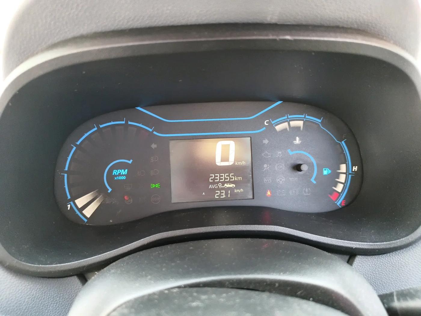 2021 Renault Kwid RXT 1.0 (O), Petrol, Manual, 23,360 km, interior