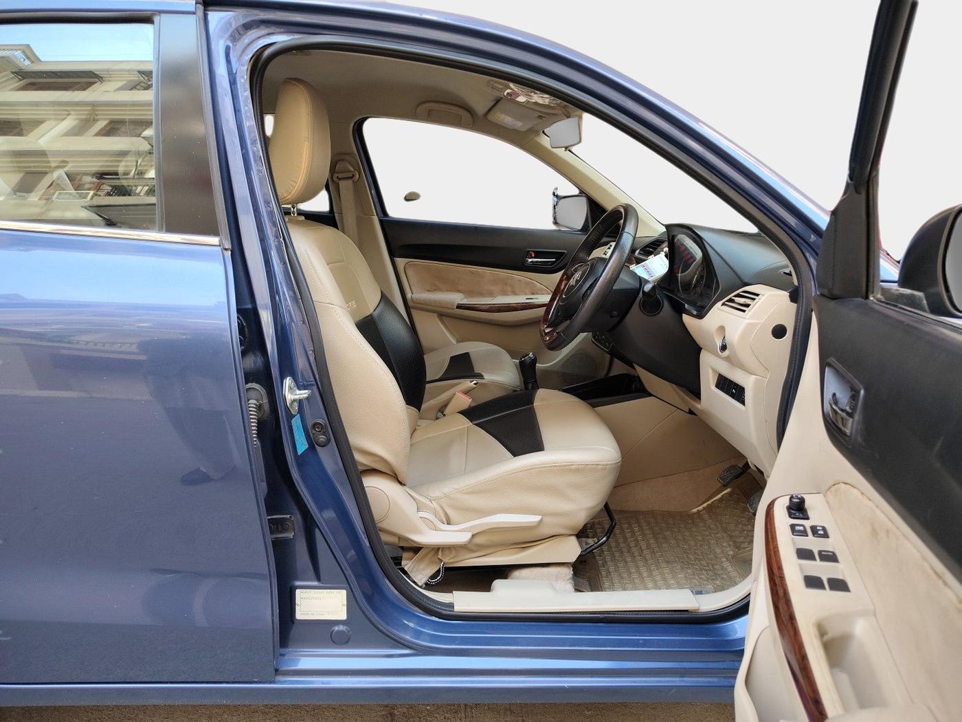2017 Maruti Dzire ZXI PLUS, Petrol, Manual, 18,614 km, interior