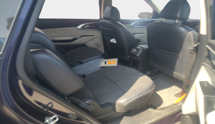 2022 KIA CARENS PRESTIGE PLUS 1.4 PETROL DCT 7 STR, Petrol, Automatic, 1,09,809 km, interior