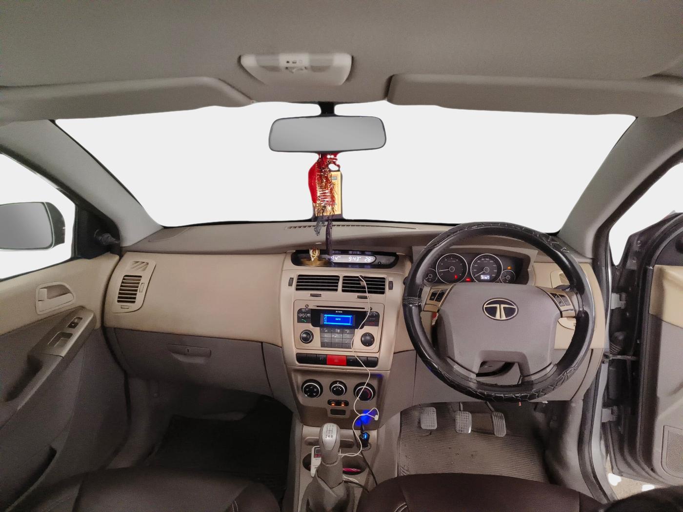 2010 Tata Manza AURA SAFIRE, Petrol, Manual, 1,08,504 km, interior