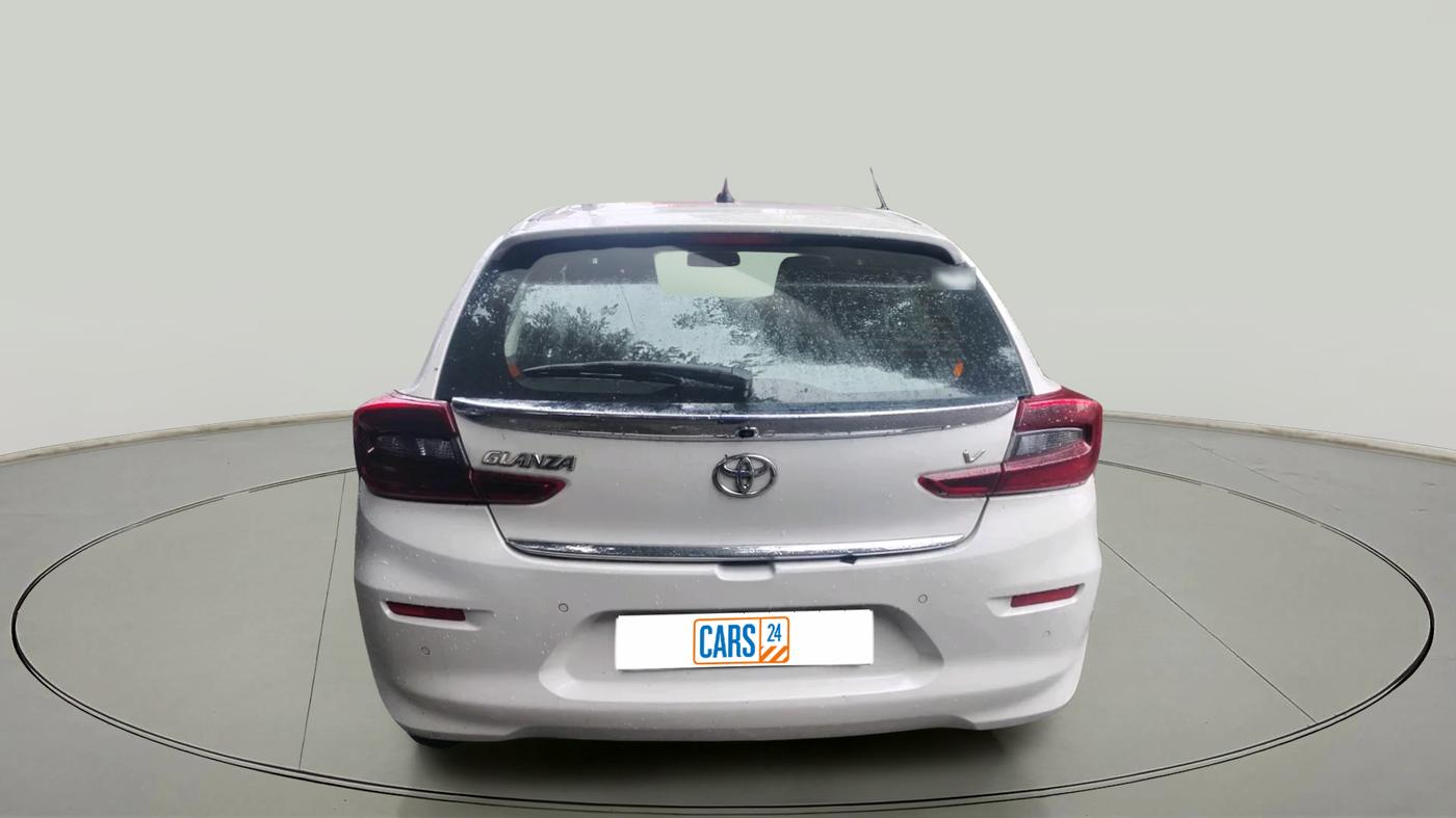 2022 Toyota Glanza V, Petrol, Manual, 35,800 km, exterior