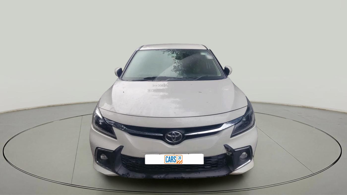 2022 Toyota Glanza V, Petrol, Manual, 35,800 km, exterior