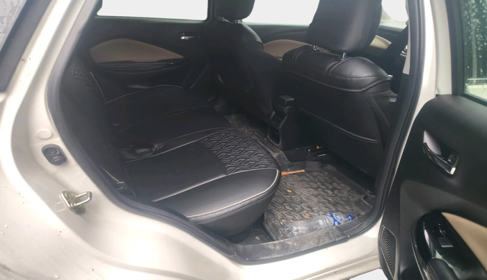 2022 Toyota Glanza V, Petrol, Manual, 35,800 km, interior