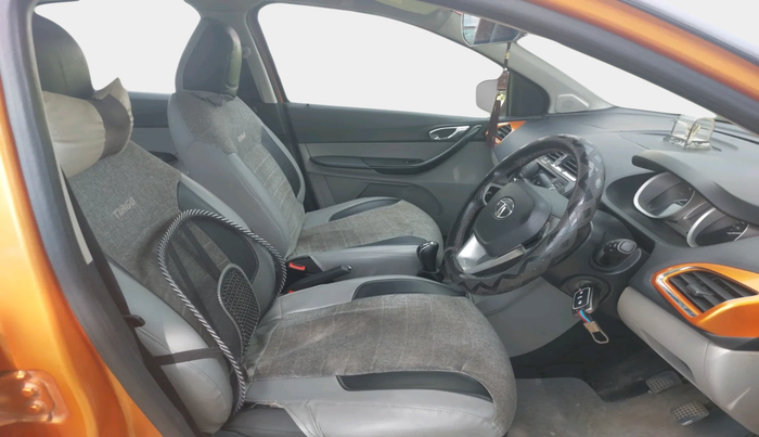 2016 Tata Tiago XZ PETROL, Petrol, Manual, 95,931 km, interior