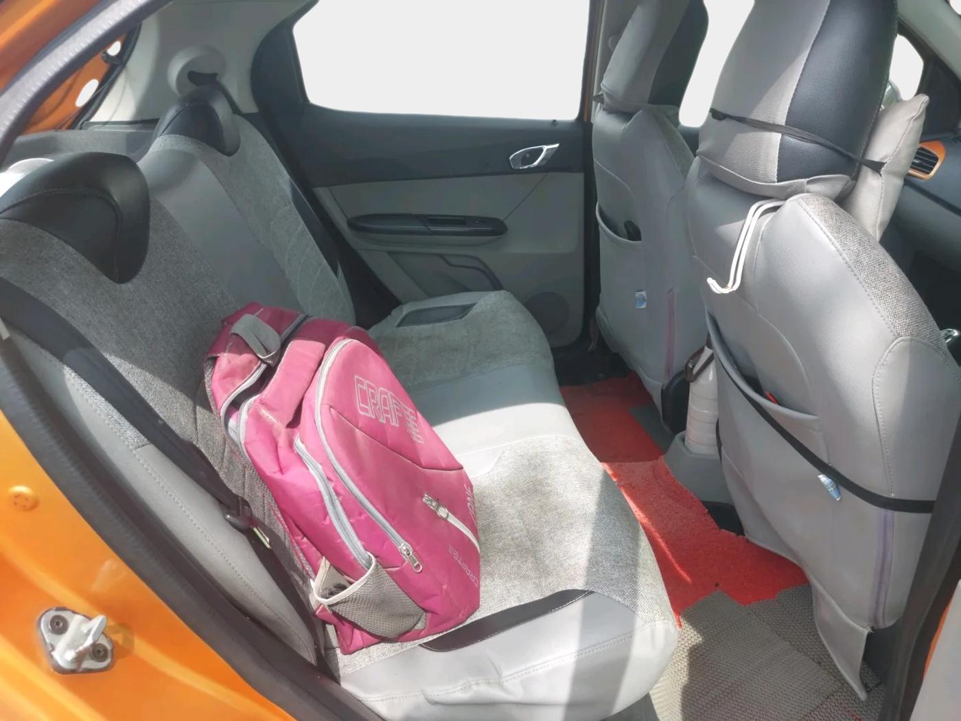 2016 Tata Tiago XZ PETROL, Petrol, Manual, 96,000 km, interior