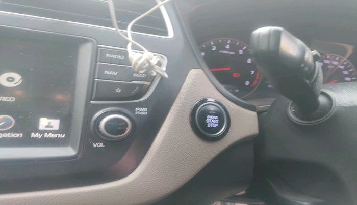 2019 Hyundai Elite i20 ASTA 1.2 (O), Petrol, Manual, 69,577 km, interior