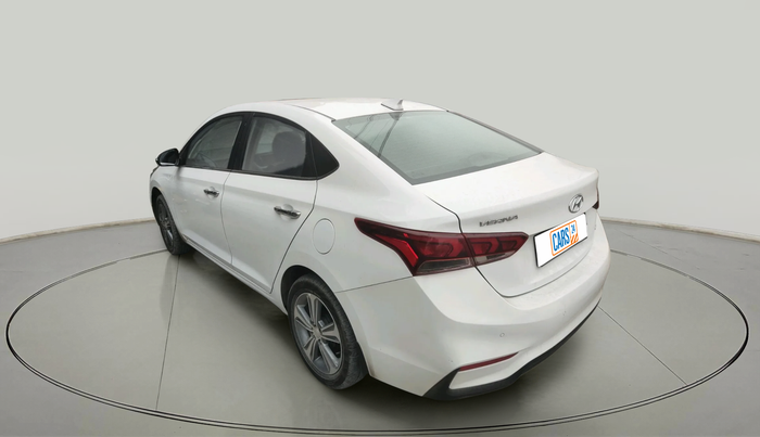 2018 Hyundai Verna 1.6 SX (O) CRDI MT, Diesel, Manual, 78,112 km, exterior