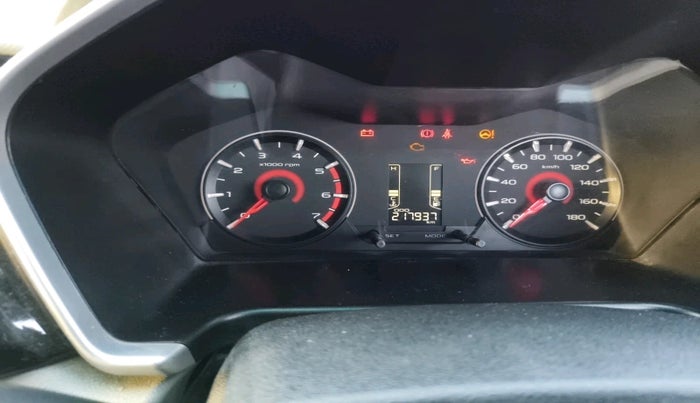 2016 Mahindra Kuv100 K8 D 6 STR, Diesel, Manual, 2,17,937 km, interior