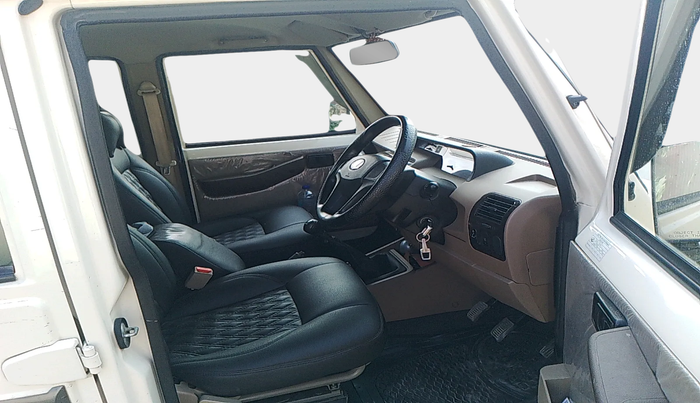 2021 Mahindra Bolero B6 (O), Diesel, Manual, 36,764 km, interior
