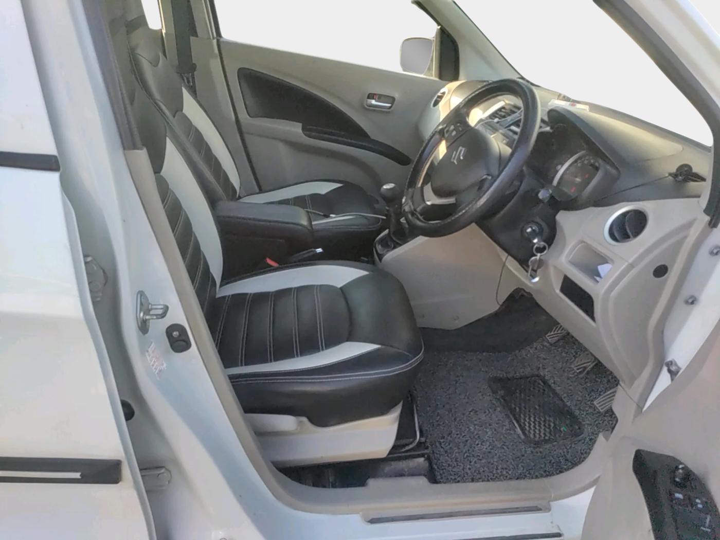 2016 Maruti Celerio ZXI, Petrol, Manual, 79,555 km, interior
