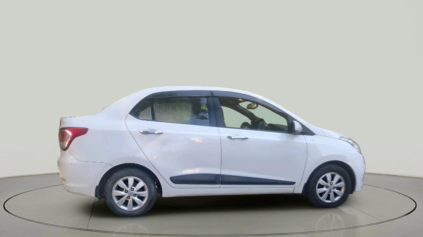 2014 Hyundai Xcent SX 1.2, Petrol, Manual, 1,15,406 km, exterior