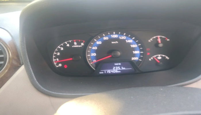 2014 Hyundai Xcent SX 1.2, Petrol, Manual, 1,15,406 km, interior