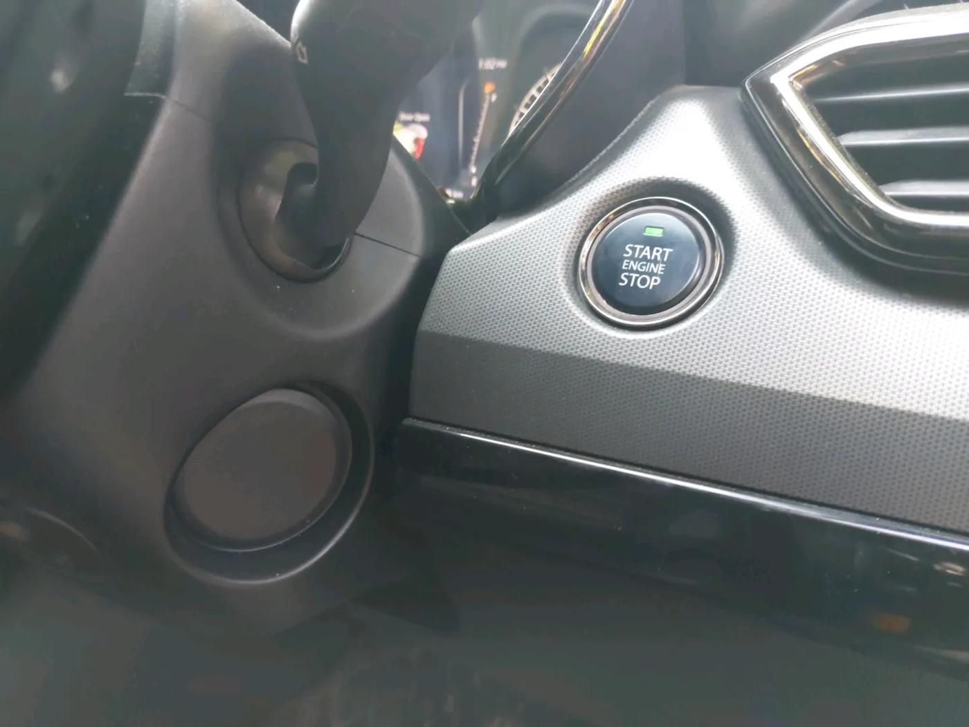 2023 Tata Harrier XZA PLUS 2.0L DARK EDITION, Diesel, Automatic, 43,145 km, interior