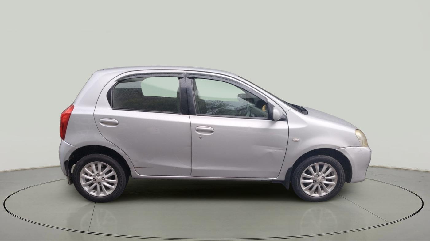 2011 Toyota Etios Liva V, Petrol, Manual, 59,205 km, exterior
